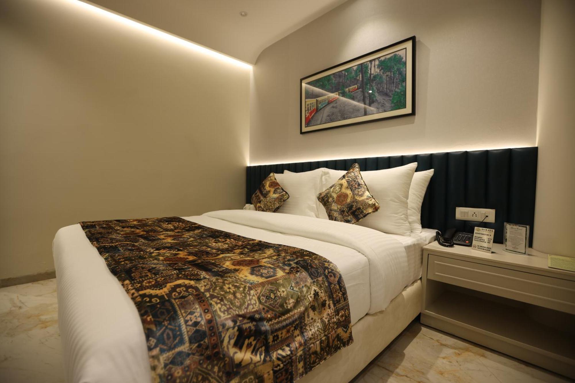 Hiraya Hotels Mohali Exteriér fotografie